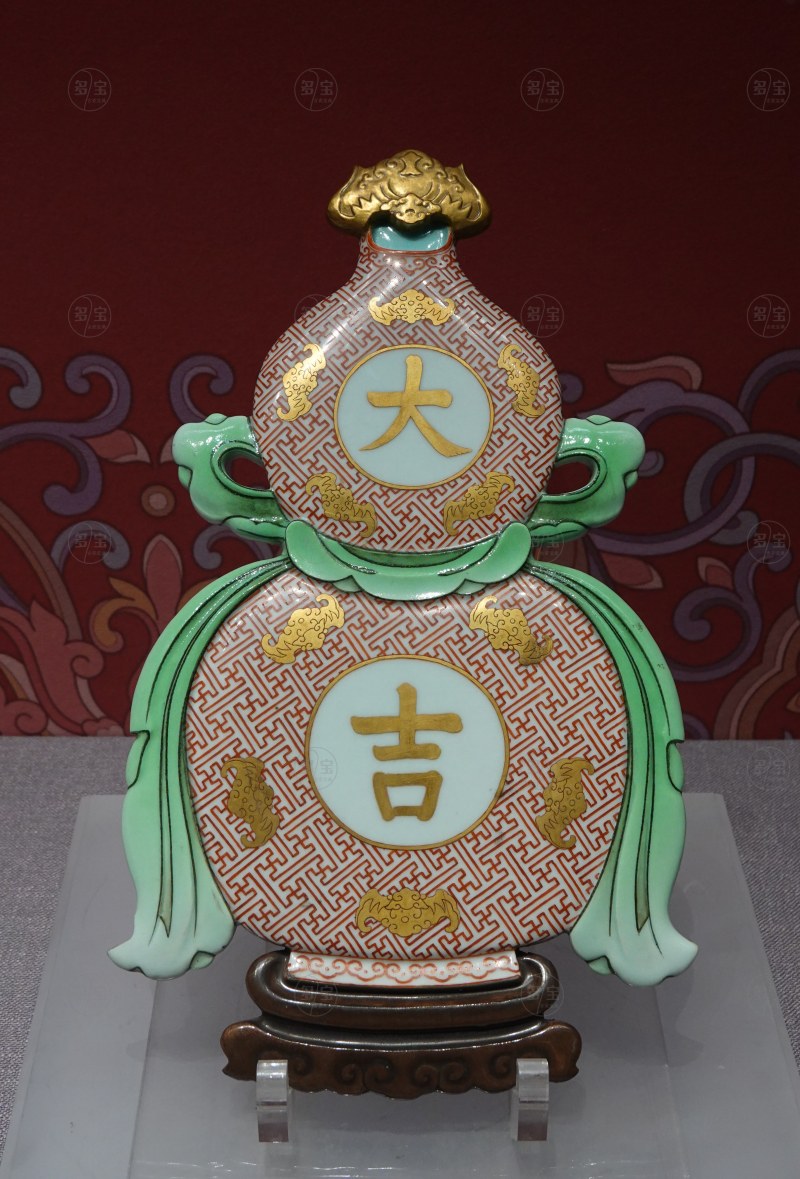 清 粉彩大吉葫芦壁瓶