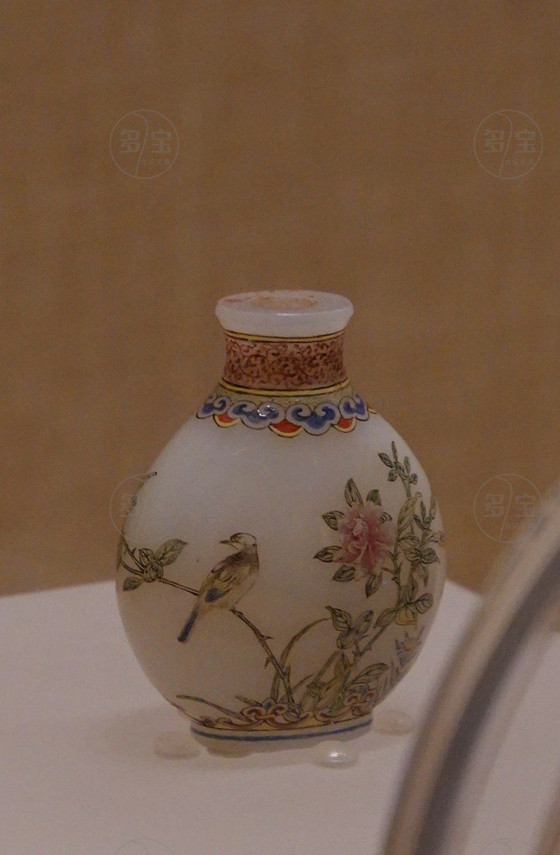 清乾隆 玻璃胎画珐琅花鸟纹鼻烟壶 - 图2