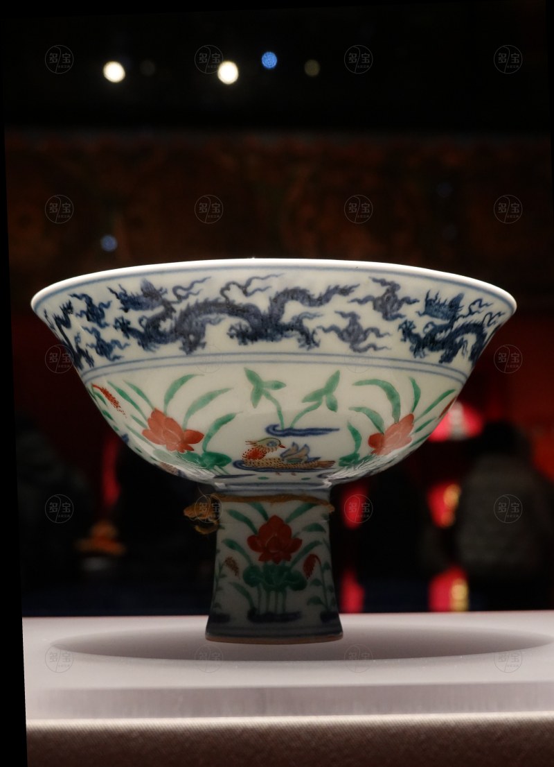 明宣德（1426-1435年） 青花五彩满池娇图靶碗 - 图3