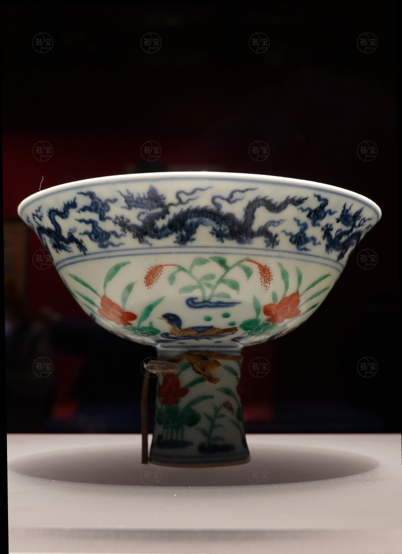 明宣德（1426-1435年） 青花五彩满池娇图靶碗 - 图4