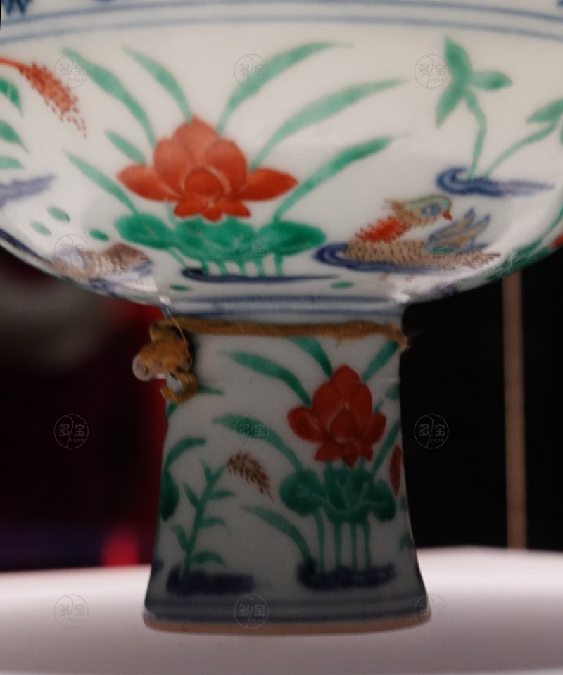 明宣德（1426-1435年） 青花五彩满池娇图靶碗 - 图11