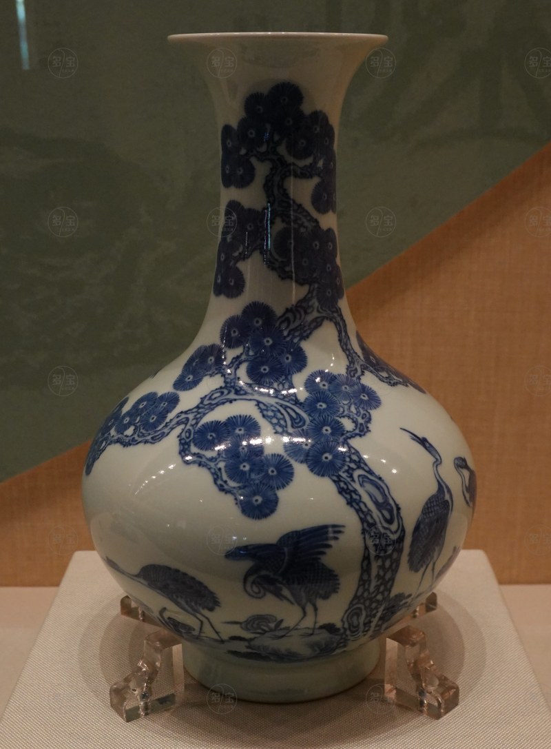 清道光 青花松鹤图瓶 - 图2