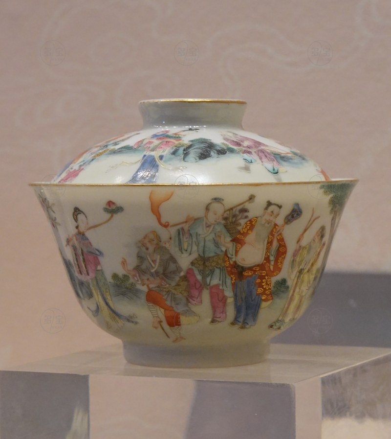 清道光（1821-1850） 粉彩群仙祝寿图盖碗