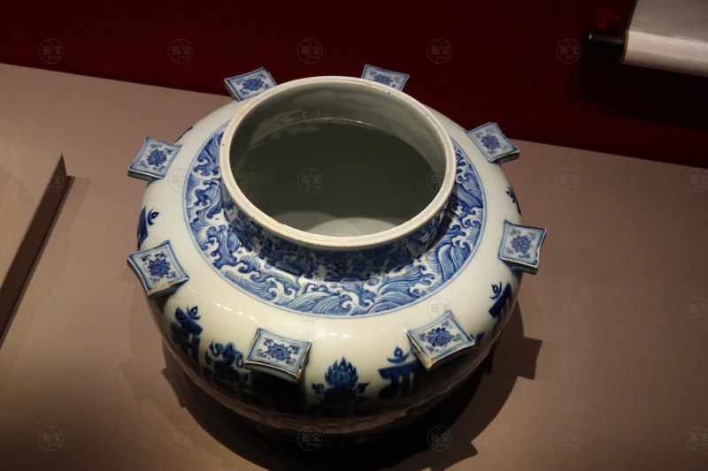 明宣德（1426-1435年） 青花兰札体梵文出戟法轮盖罐 - 图4