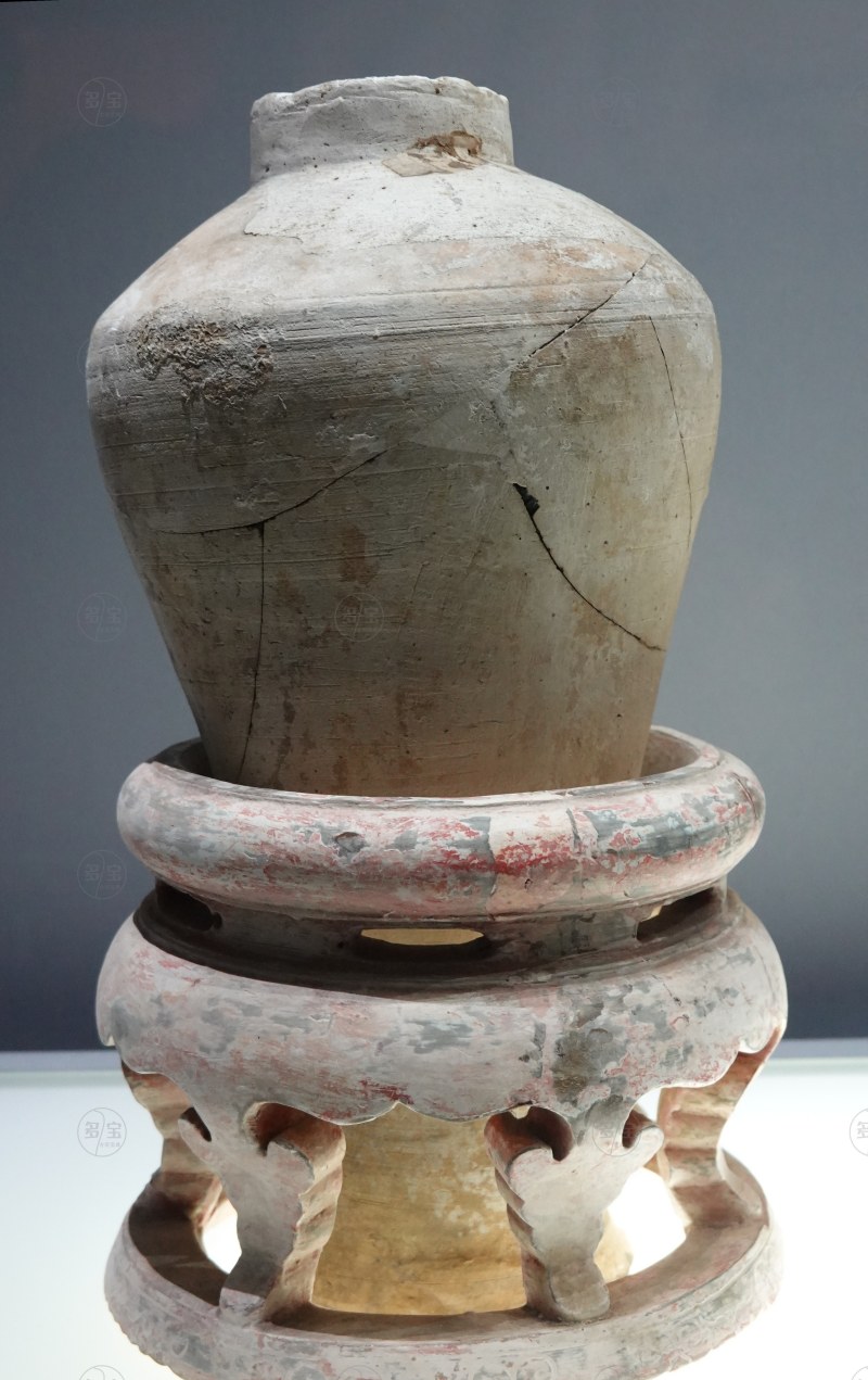 明 粉红彩梅瓶器座及素胎大口陶梅瓶