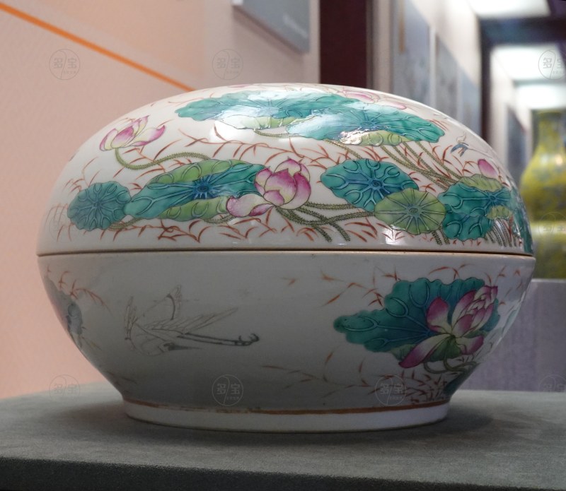 清光绪（1875-1908） 粉彩鹭鹭卧莲瓷盒 - 图6