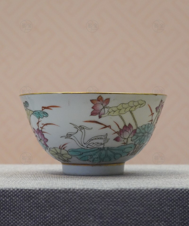 清光绪（1875-1908） 粉彩荷莲鹭鹭纹碗