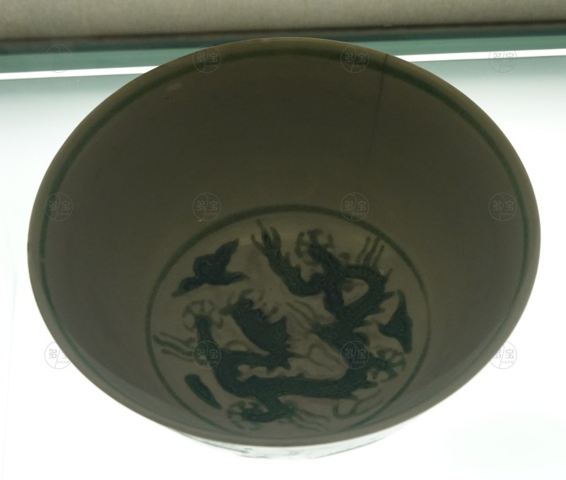 明 白地绿彩龙纹碗 - 图2