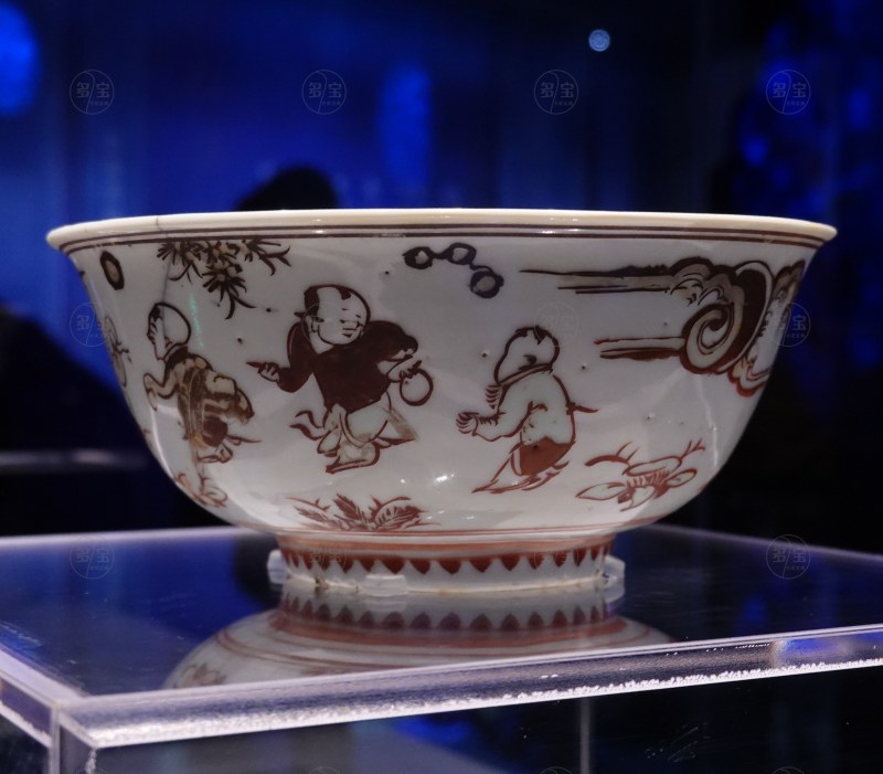 明（1368-1644） "丙寅年造"款红绿彩婴戏纹碗 - 图4