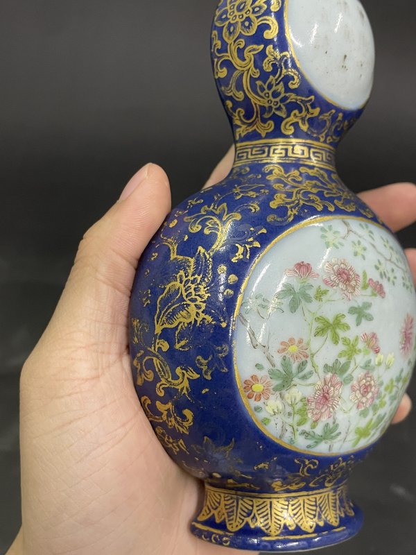 清乾隆霁蓝描金花卉御题诗文葫芦壁瓶-多宝古瓷宝典