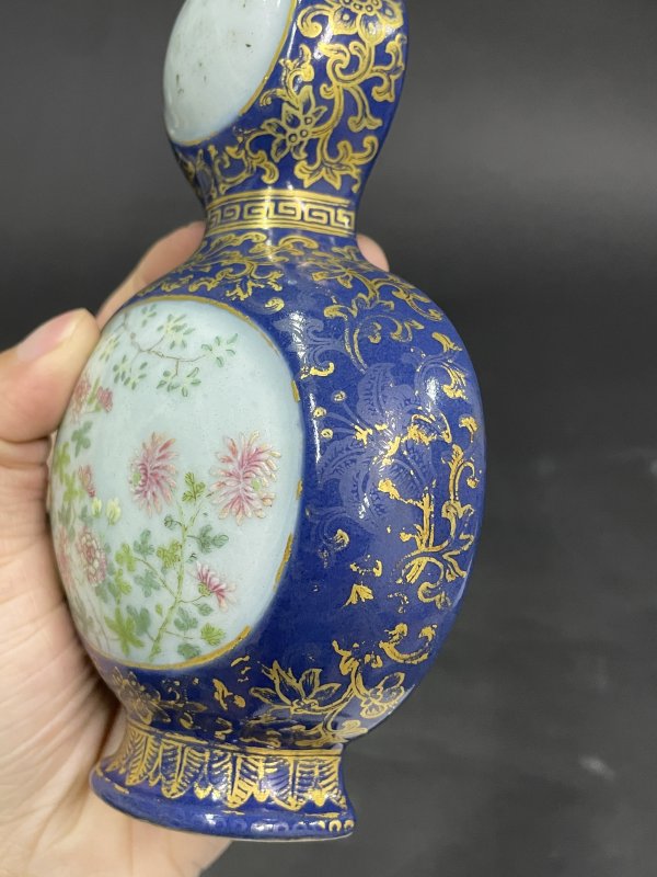 清乾隆霁蓝描金花卉御题诗文葫芦壁瓶-多宝古瓷宝典