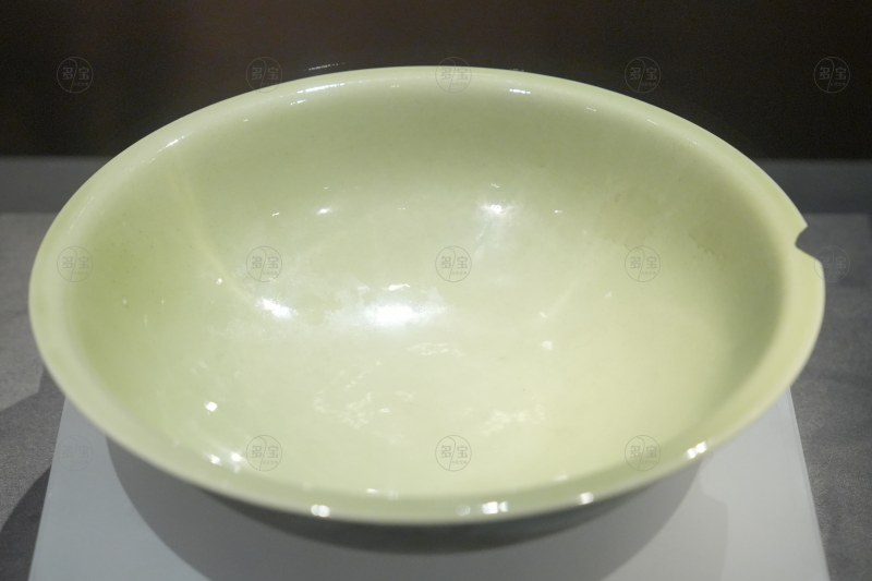 唐 越窑秘色瓷青釉碗