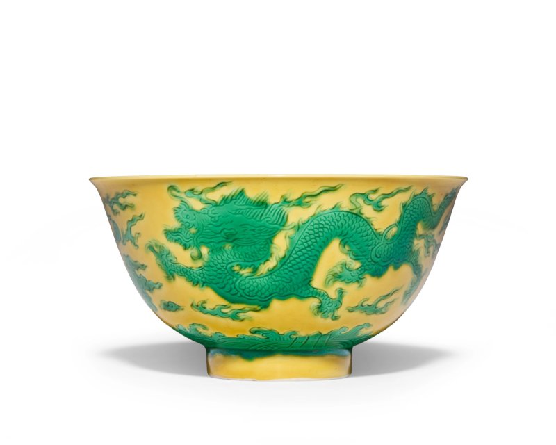 A Chinese green and yellow ena-多宝古瓷宝典