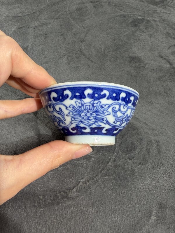 清晚期青花如意云头纹缠枝花卉纹小茶园 - 图2