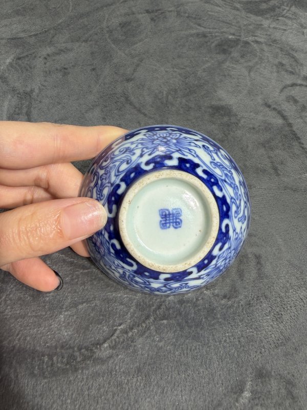 清晚期青花如意云头纹缠枝花卉纹小茶园 - 图6