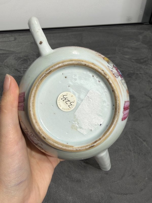 清乾隆广彩庭院教子图茶壶 - 图10