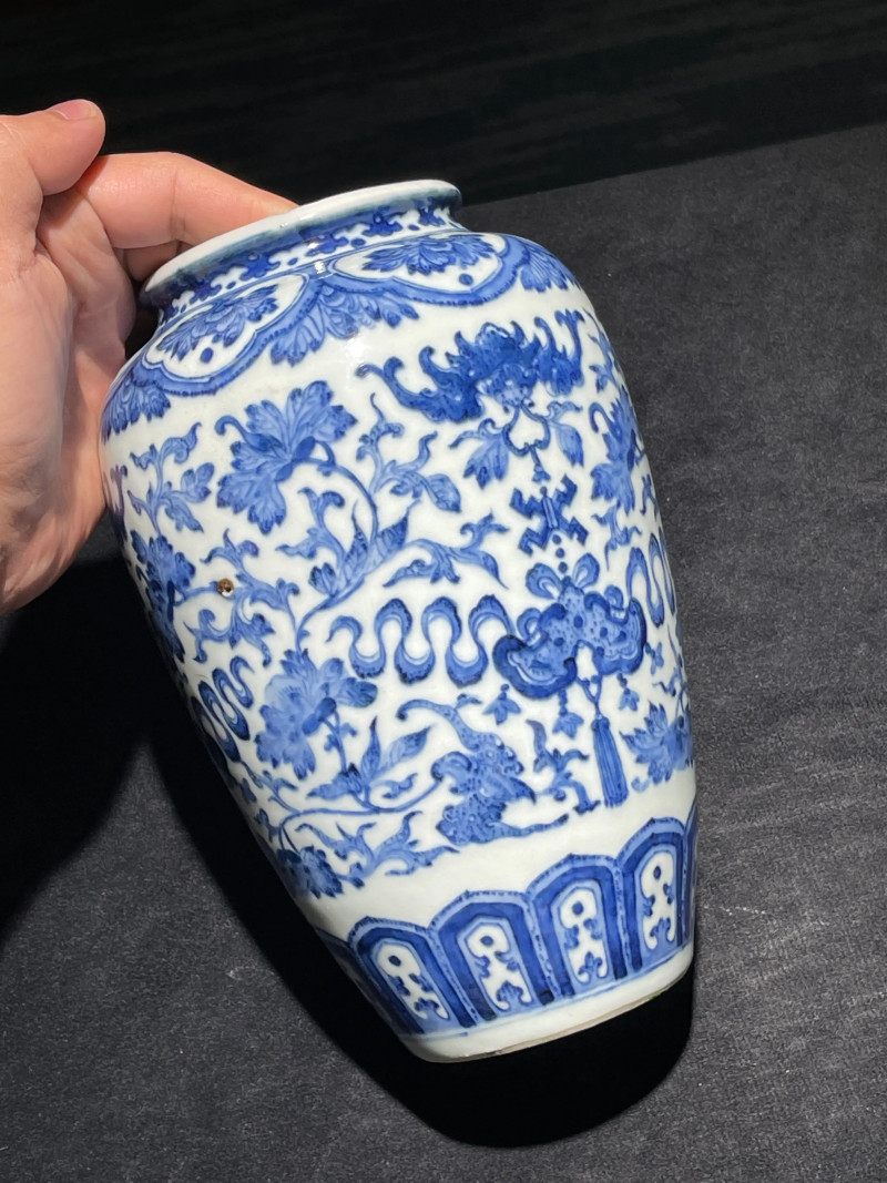 清乾隆 青花福庆有余纹尊 - 图5