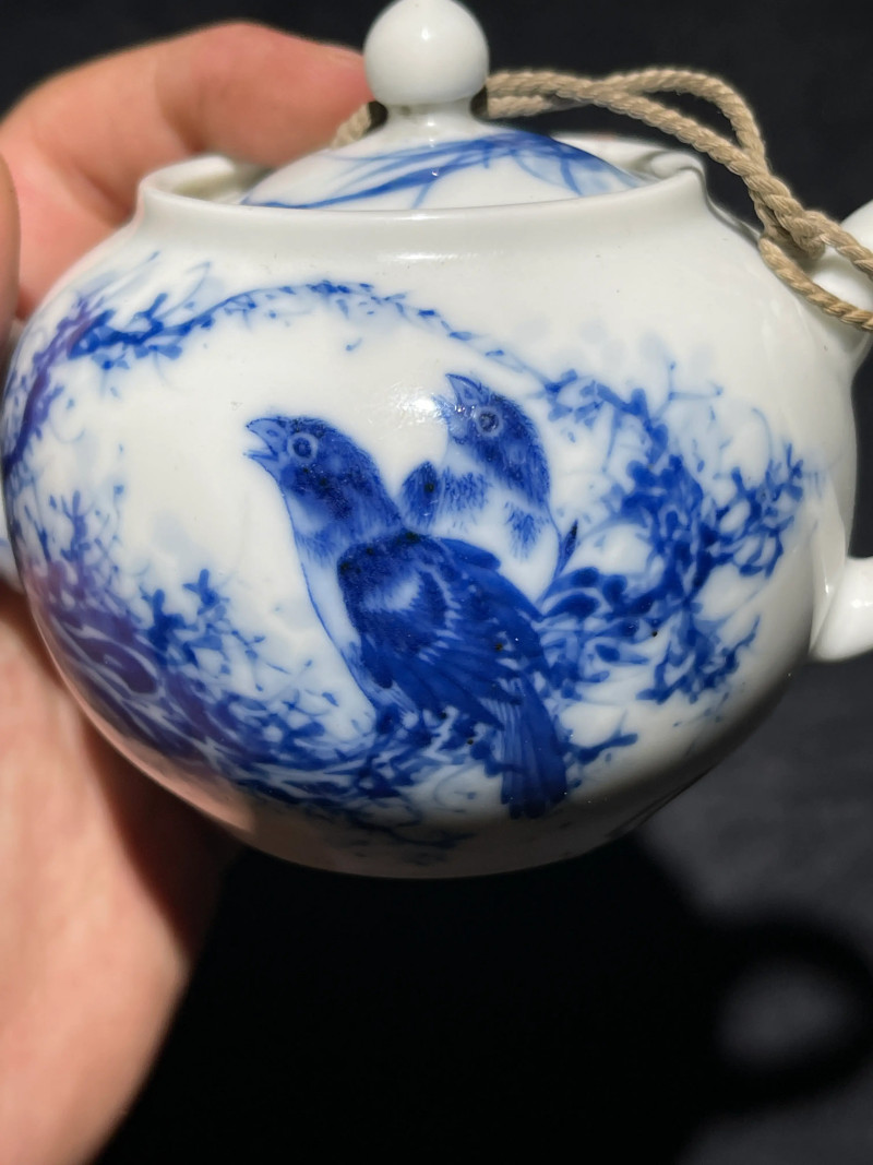 民国 王步青花花鸟纹执壶 - 图4