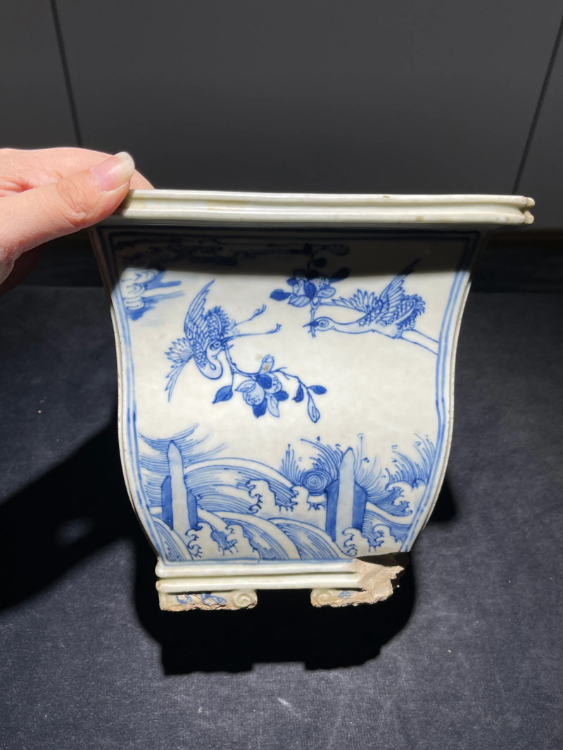 清康熙 青花贺寿图四方倭角花盆 - 图4