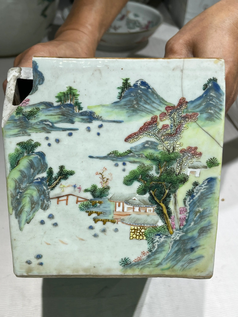 清代 粉彩花盆七件 - 图40