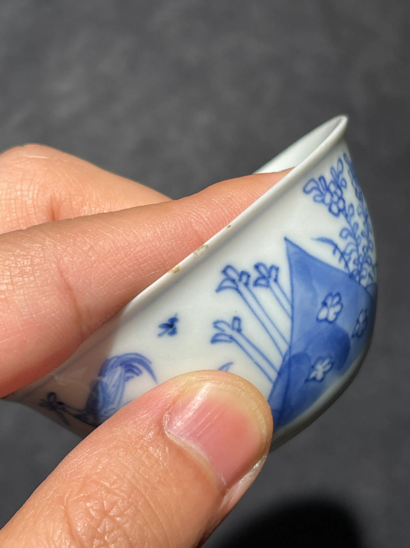 清雍正 青花鸡缸杯一对 - 图9