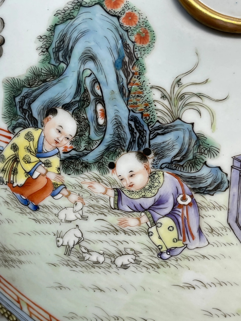 民国 粉彩婴戏纹大铺首尊 - 图8
