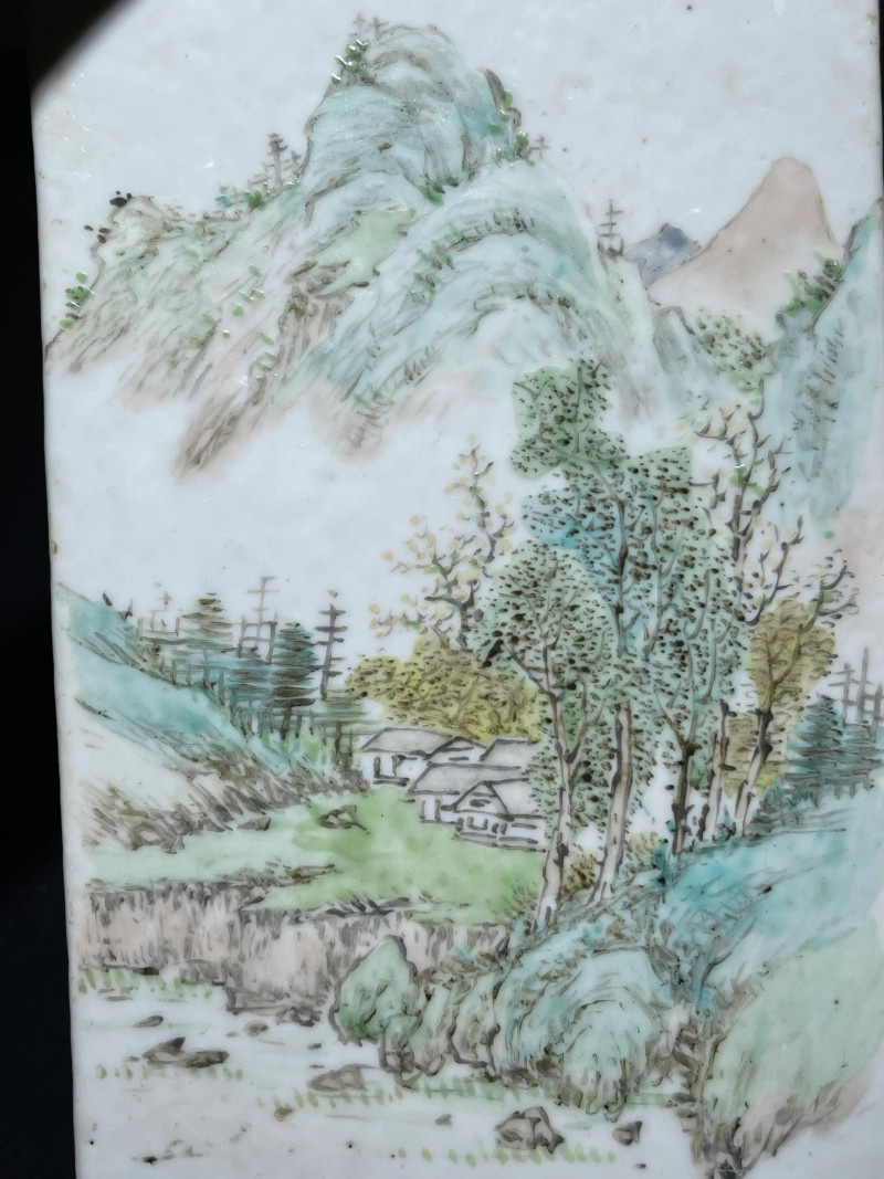 清晚期 浅绛彩山水花卉纹琮式瓶 - 图8
