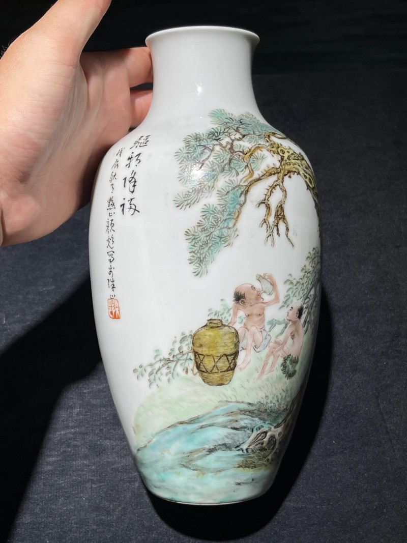 民国 粉彩驱邪降福纹莱菔瓶 - 图4