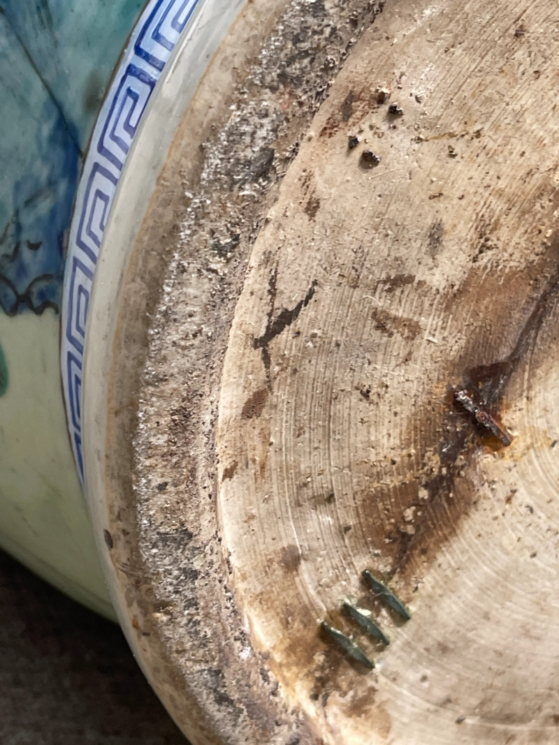 清乾隆 粉彩隋唐英雄纹大地瓶 - 图23