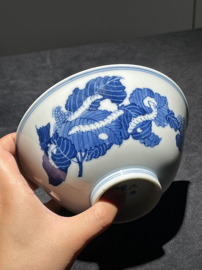 民国 青花蚕食图碗 - 图2