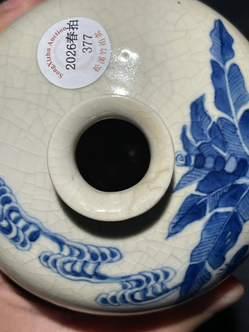 清晚期 浆胎青花折桂图梅瓶一对 - 图23