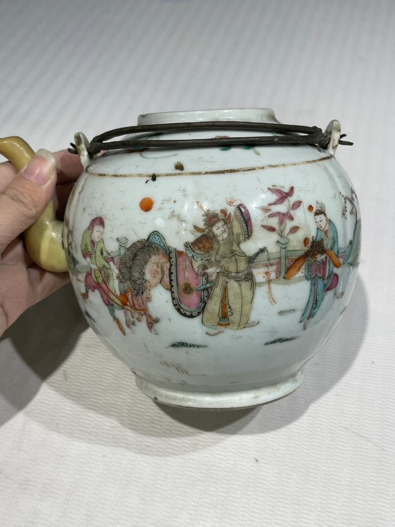 清代 粉彩茶壶一组十五件 - 图9