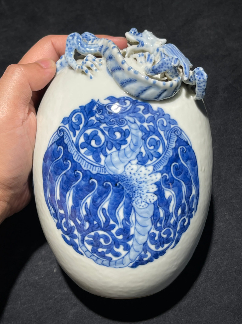 清晚期 青花团凤纹堆塑龙纹水盂 - 图2