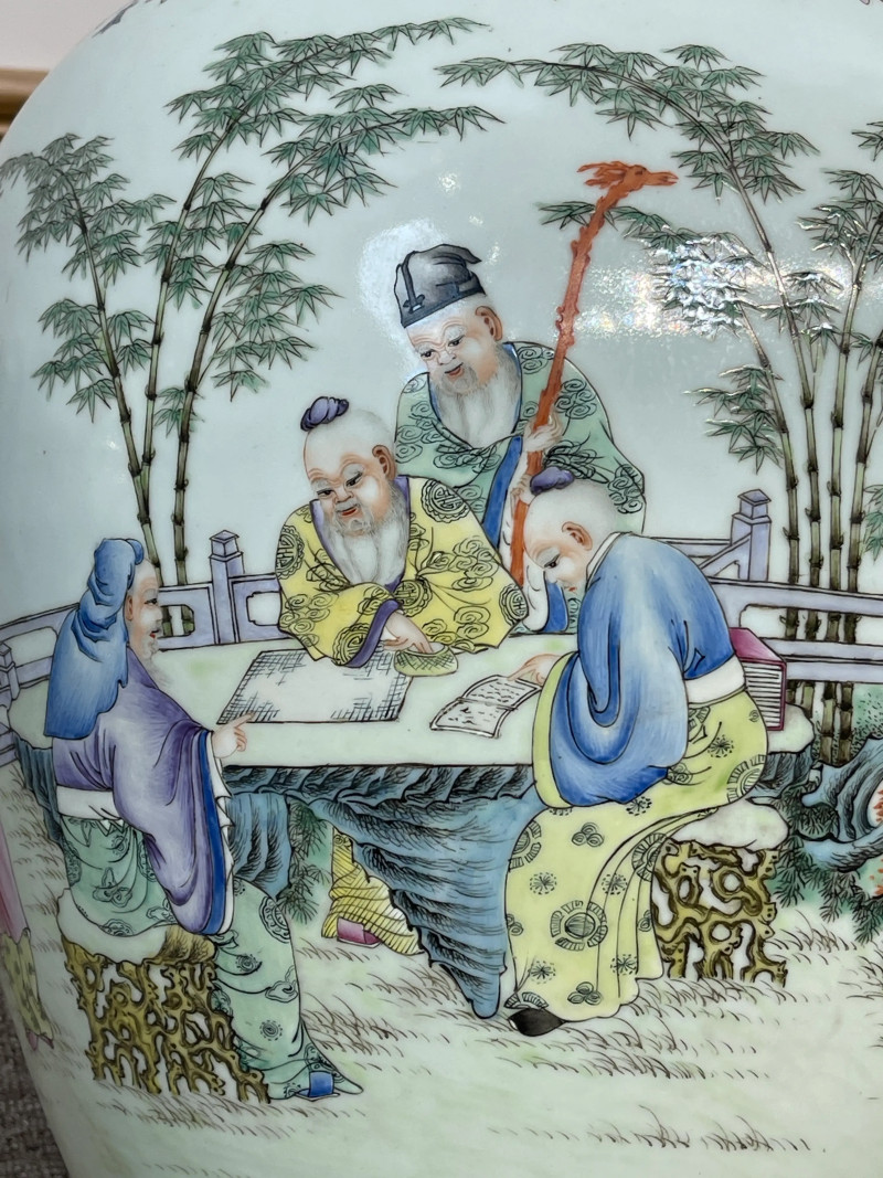 民国 粉彩婴戏纹大铺首尊 - 图11