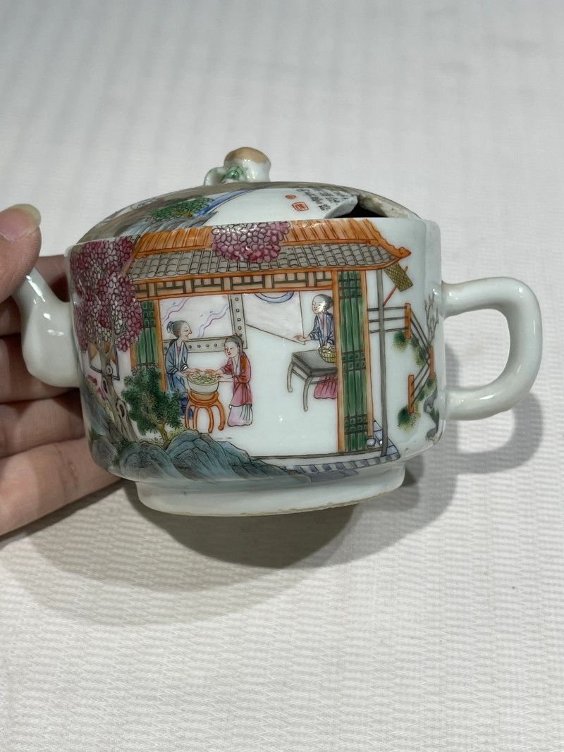 清代 粉彩茶壶一组十二件 - 图2