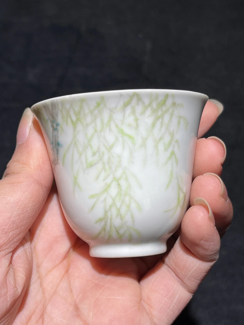 清光绪 浅绛彩花鸟纹杯一组三只 - 图22