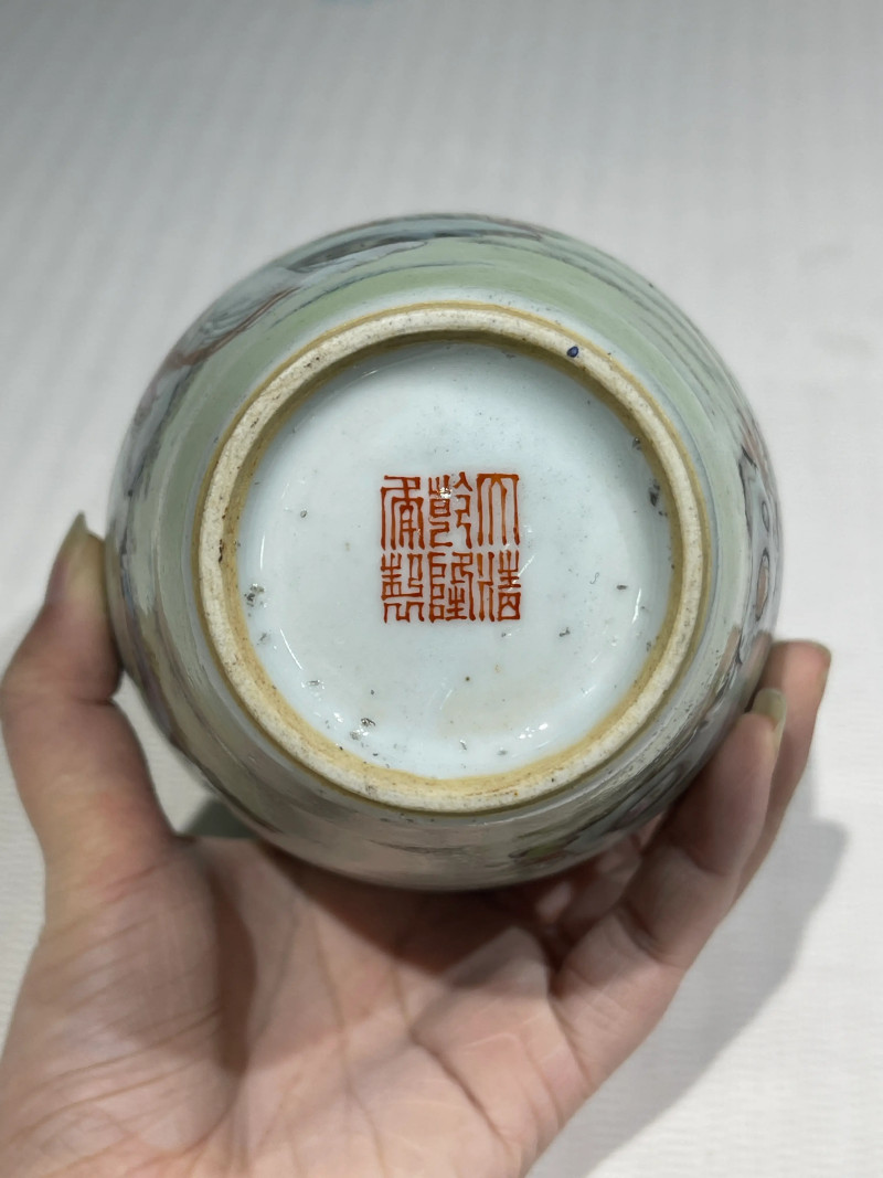 清代 粉彩人物纹瓷器一组十四件 - 图30