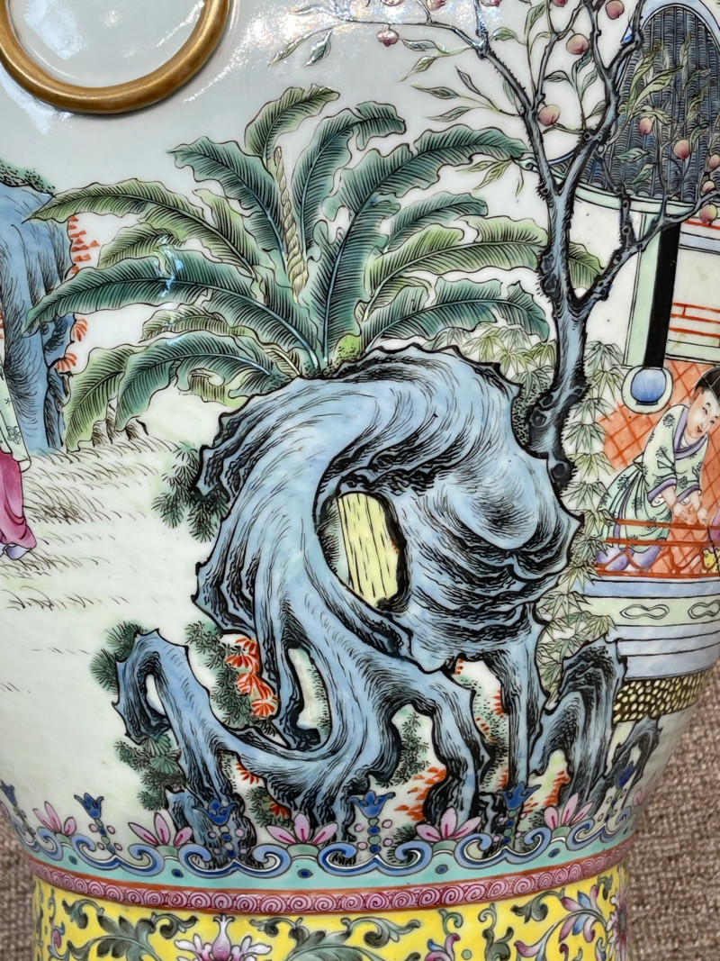 民国 粉彩婴戏纹大铺首尊 - 图12
