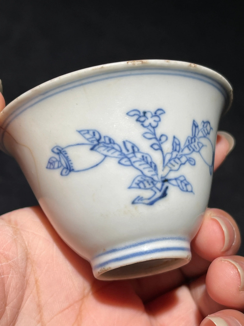 清雍正 青花淡描折枝瑞果纹杯 - 图4