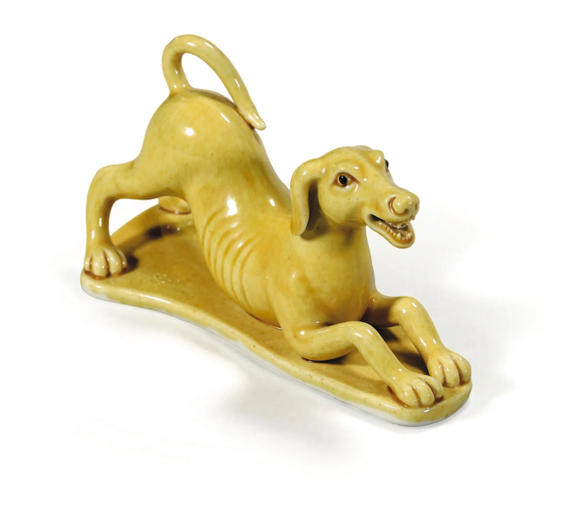清乾隆 黄釉细犬瓷塑