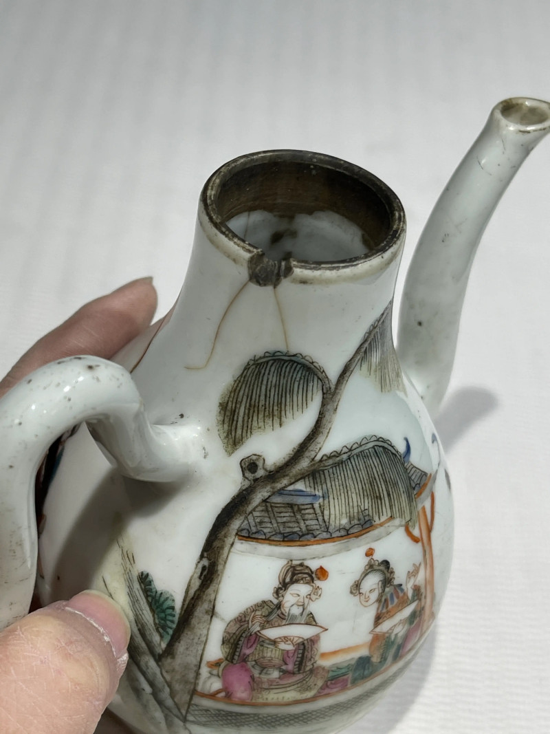 清代 粉彩茶壶一组十二件 - 图64