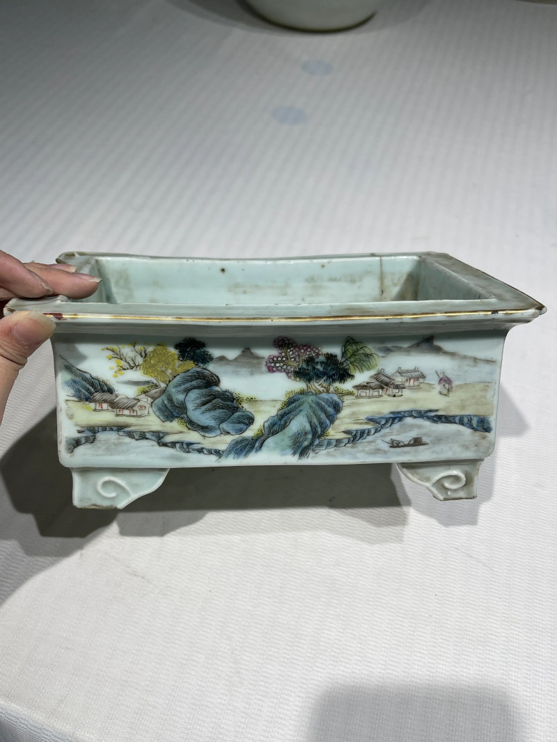 清代 粉彩瓷器一组六件 - 图6