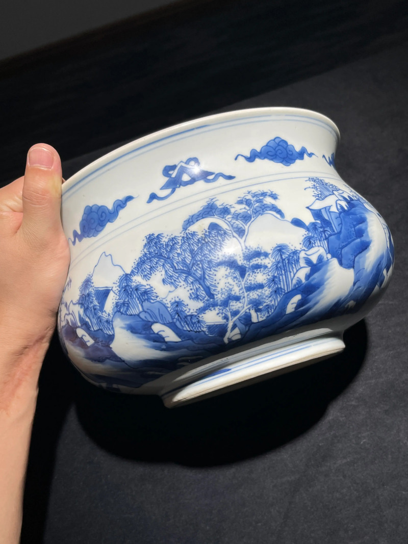 清康熙 青花山水纹香炉 - 图2