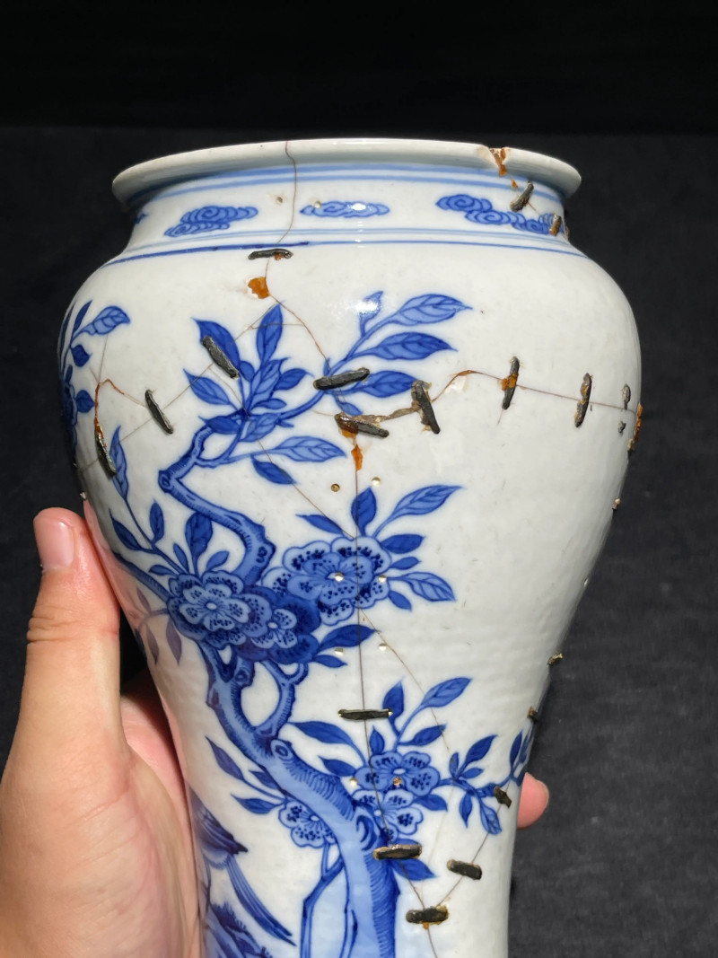 清乾隆 青花花鸟纹广口尊 - 图11