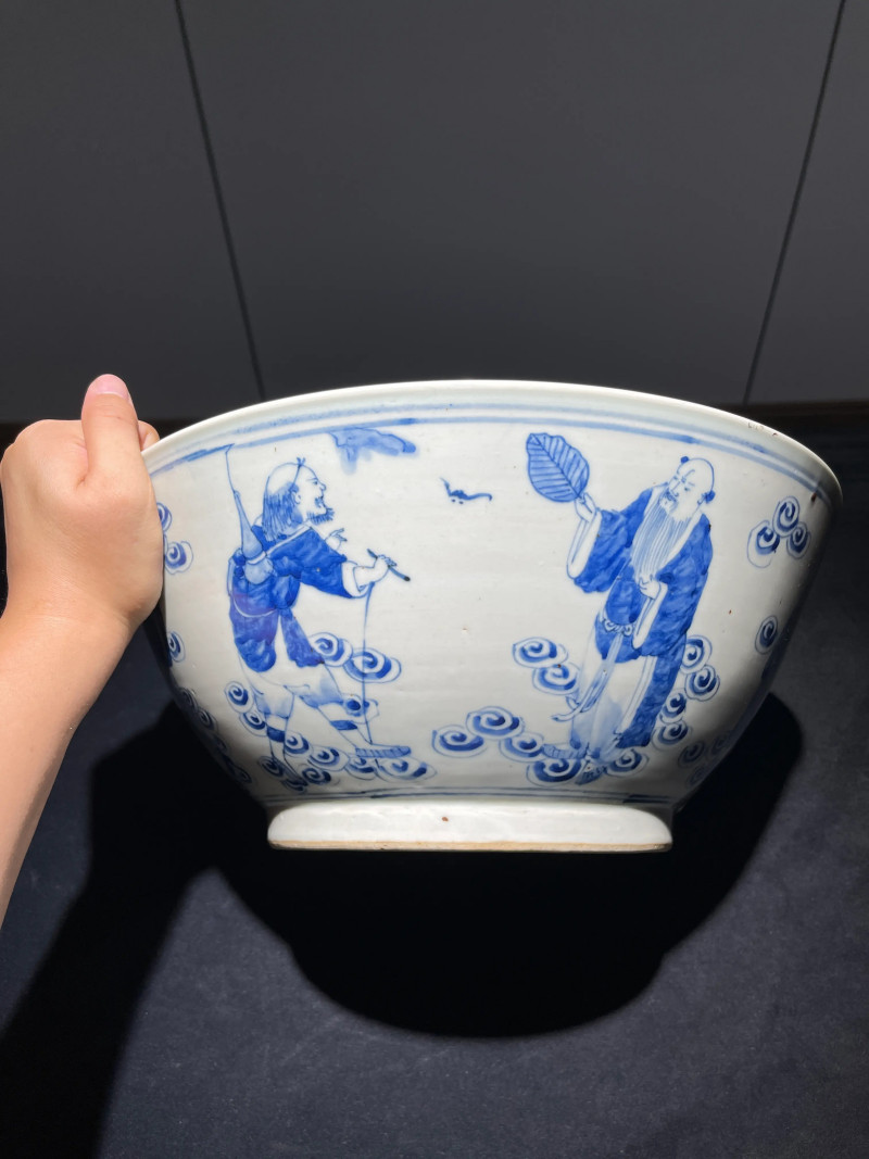 清晚期 青花八仙纹大碗 - 图2