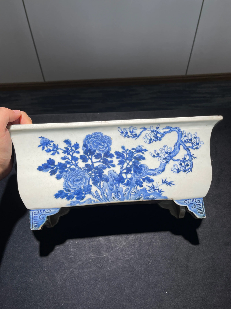 清早期 青花山水纹花盆 - 图4