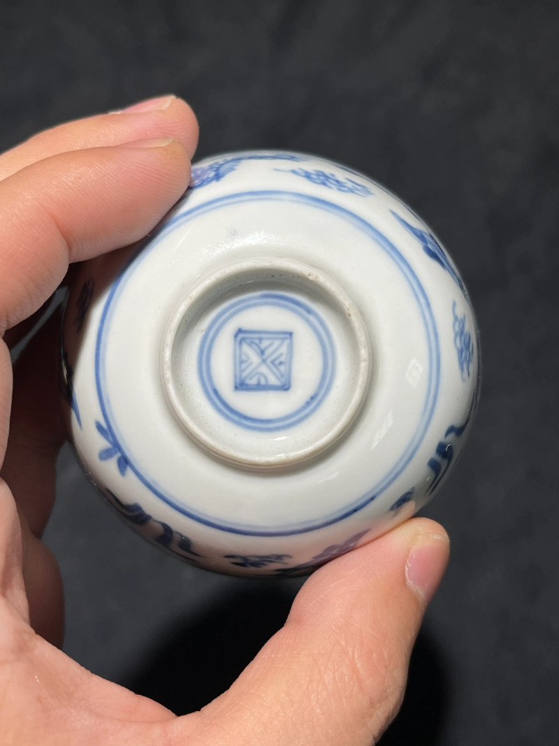 清康熙 青花鱼藻纹小杯一组五件 - 图6