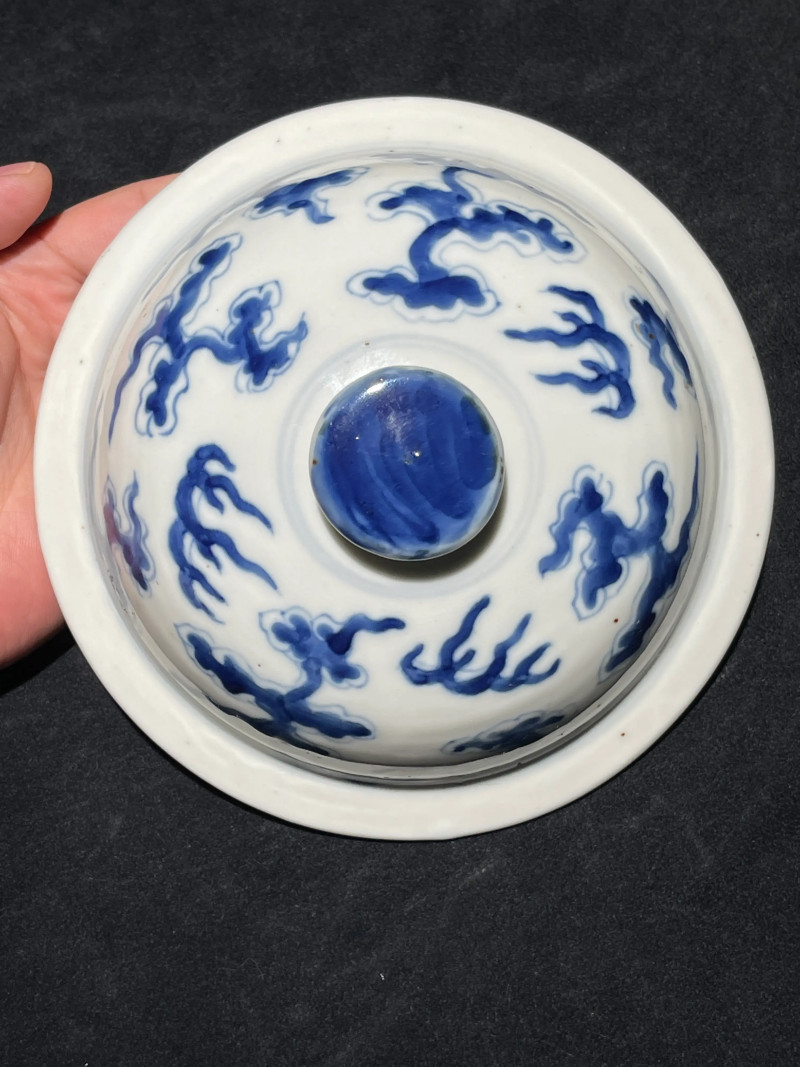 清晚期 青花云龙纹壮罐 - 图14