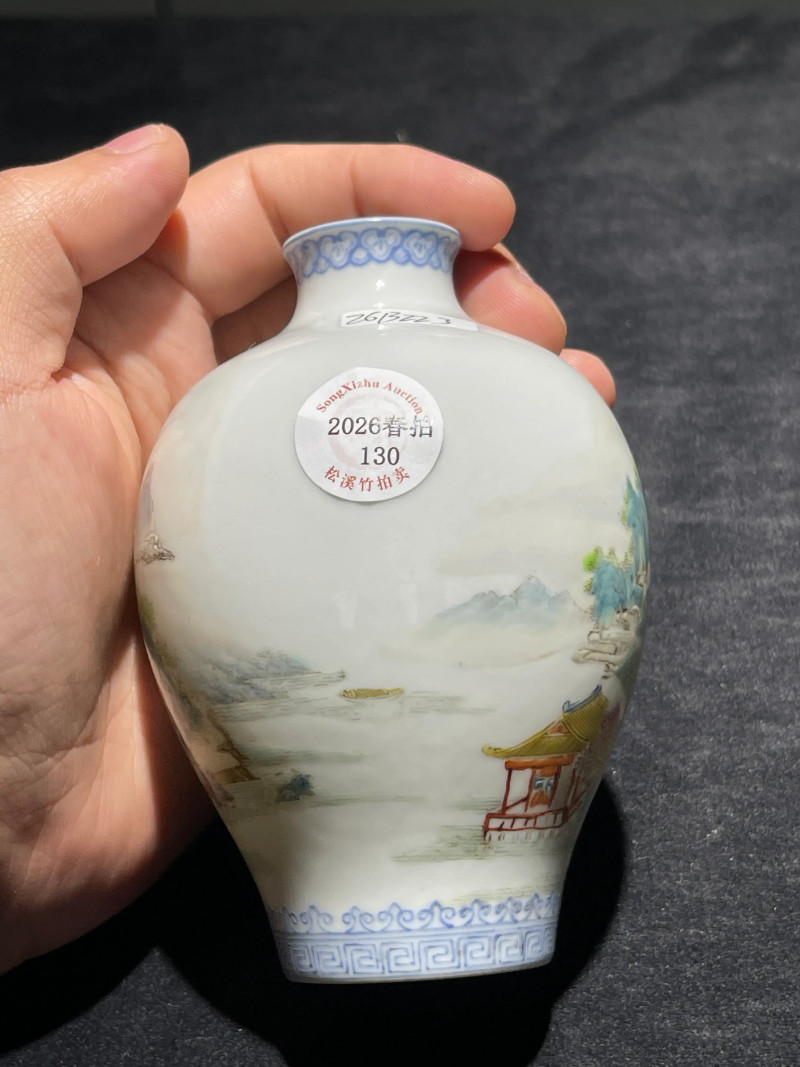 民国 粉彩山水纹梅瓶 - 图4