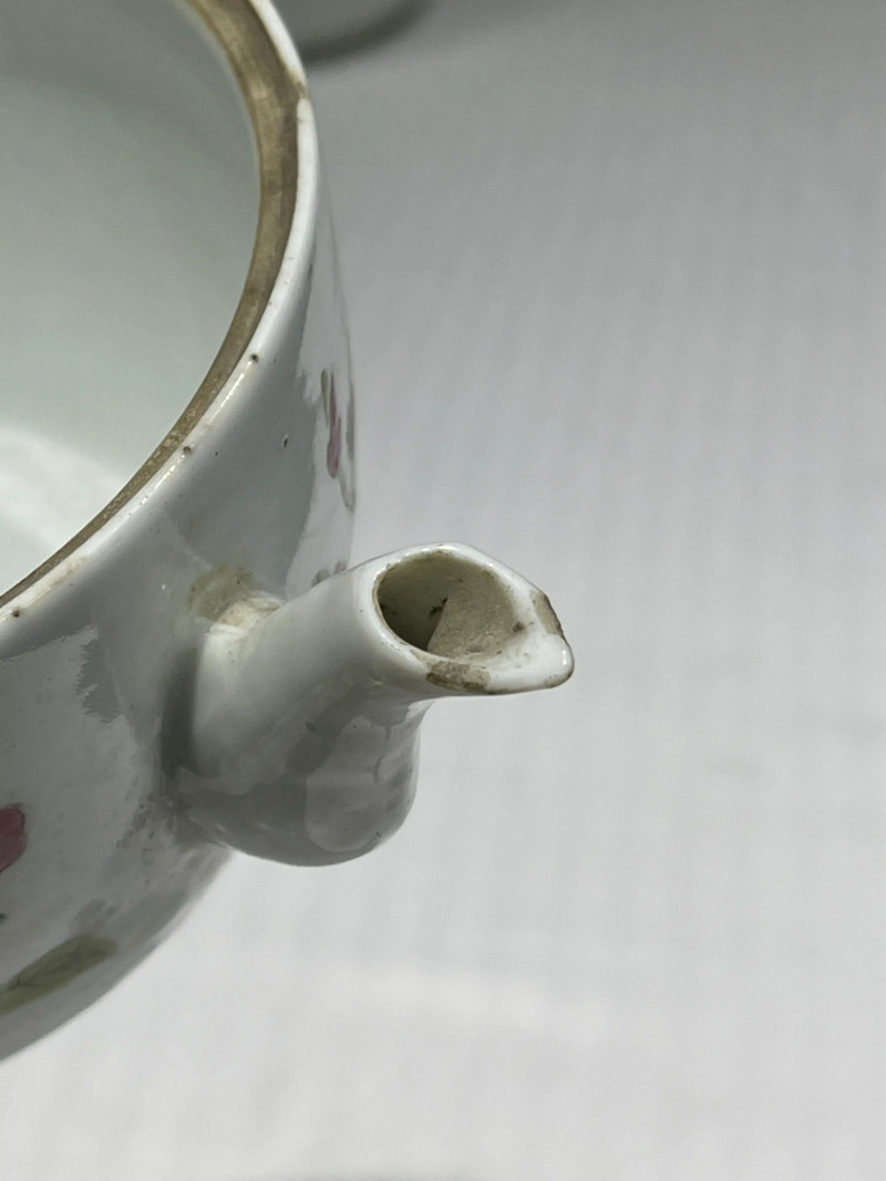 清代 粉彩茶壶一组十二件 - 图43